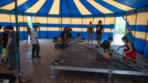 montage chapiteau concert Papypop