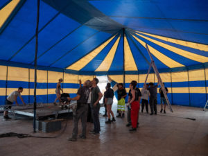 montage chapiteau concert Papypop